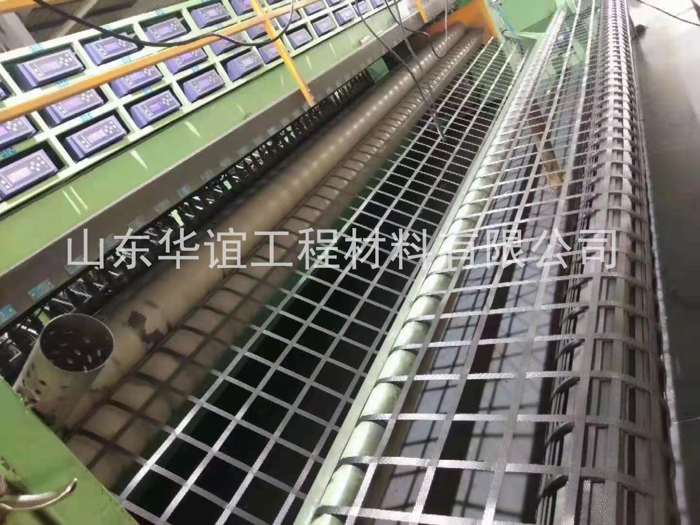 福建鋼塑土工格柵在施工中能提高土體的抗剪強度